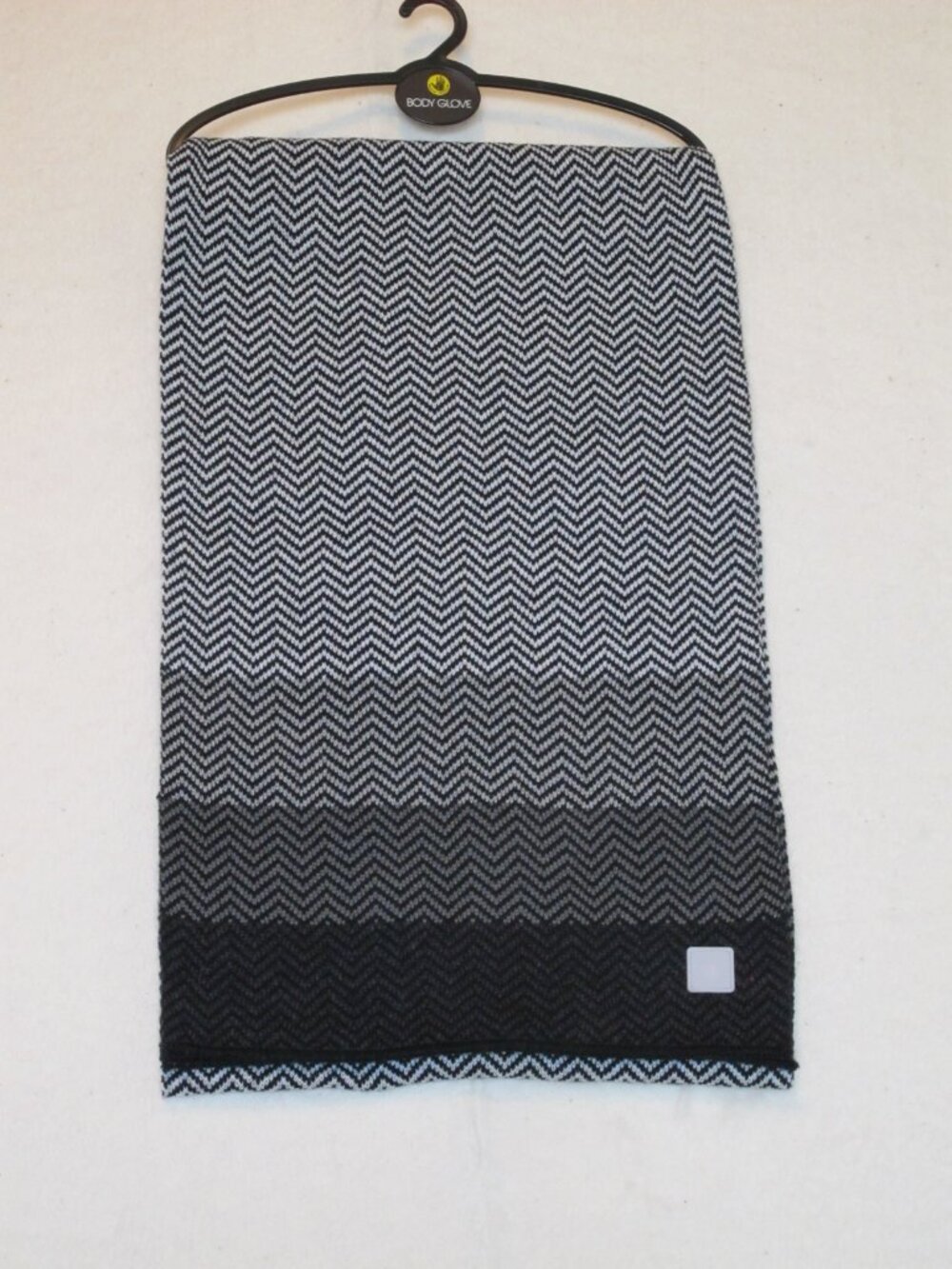 Body Glove Men's Scarf 10.5"x70" (44)